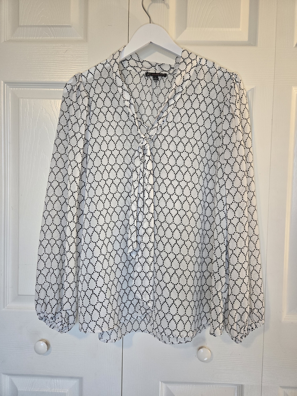 Adrianna Papell White Blouse with Black Geometric Print and Tie Neck